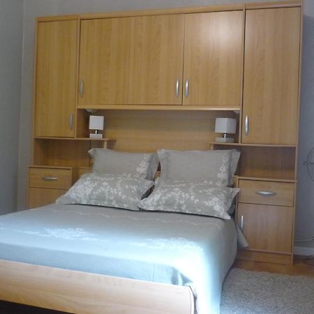 Bed and Breakfast Au Mas Du Soleil Senouillac Esterno foto