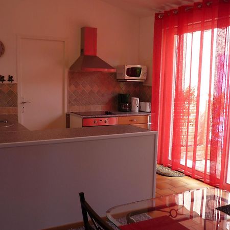 Bed and Breakfast Au Mas Du Soleil Senouillac Esterno foto